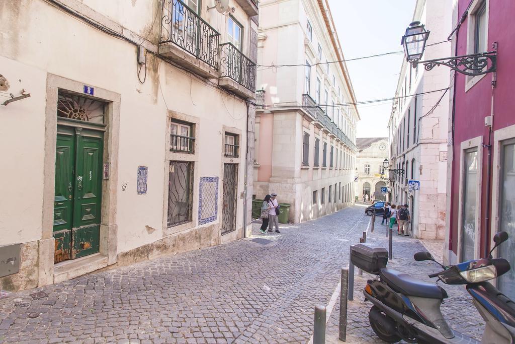 ליסבון Lovelystay - Cosy Bairro Alto Duplex מראה חיצוני תמונה
